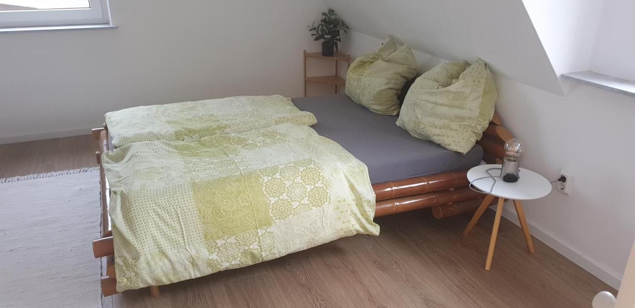Frisch Renoviert Mit Dachterrasse - Geniesse Ruhe Und Grun Nahe Neustadt Aisch Neustadt an der Aisch Eksteriør bilde